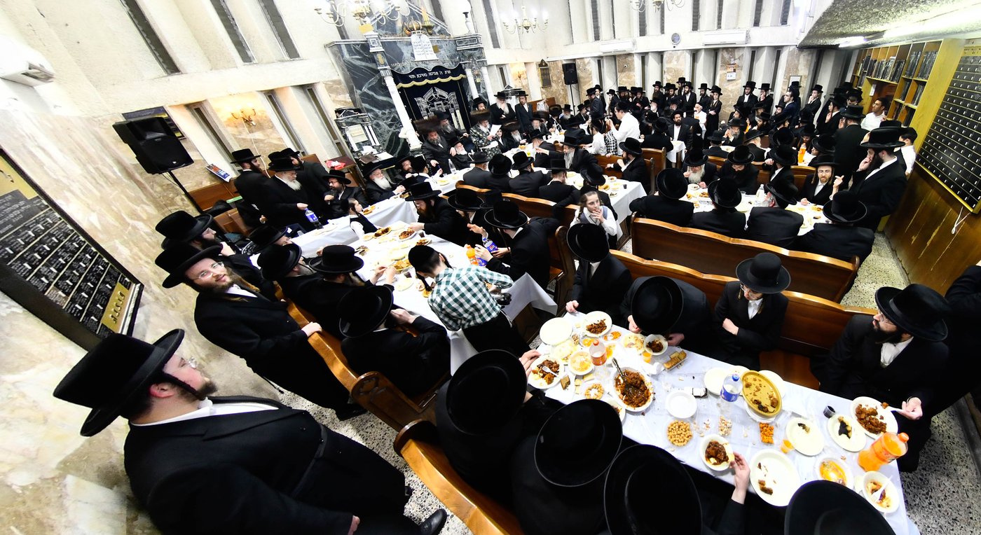 שמחת האירוסין בקרעטשניף י-ם - קומרנא