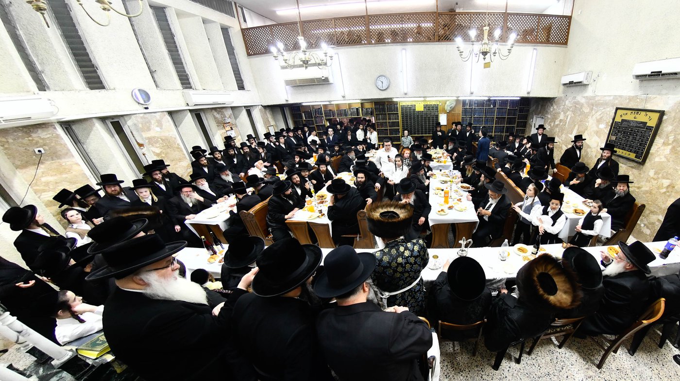 שמחת האירוסין בקרעטשניף י-ם - קומרנא