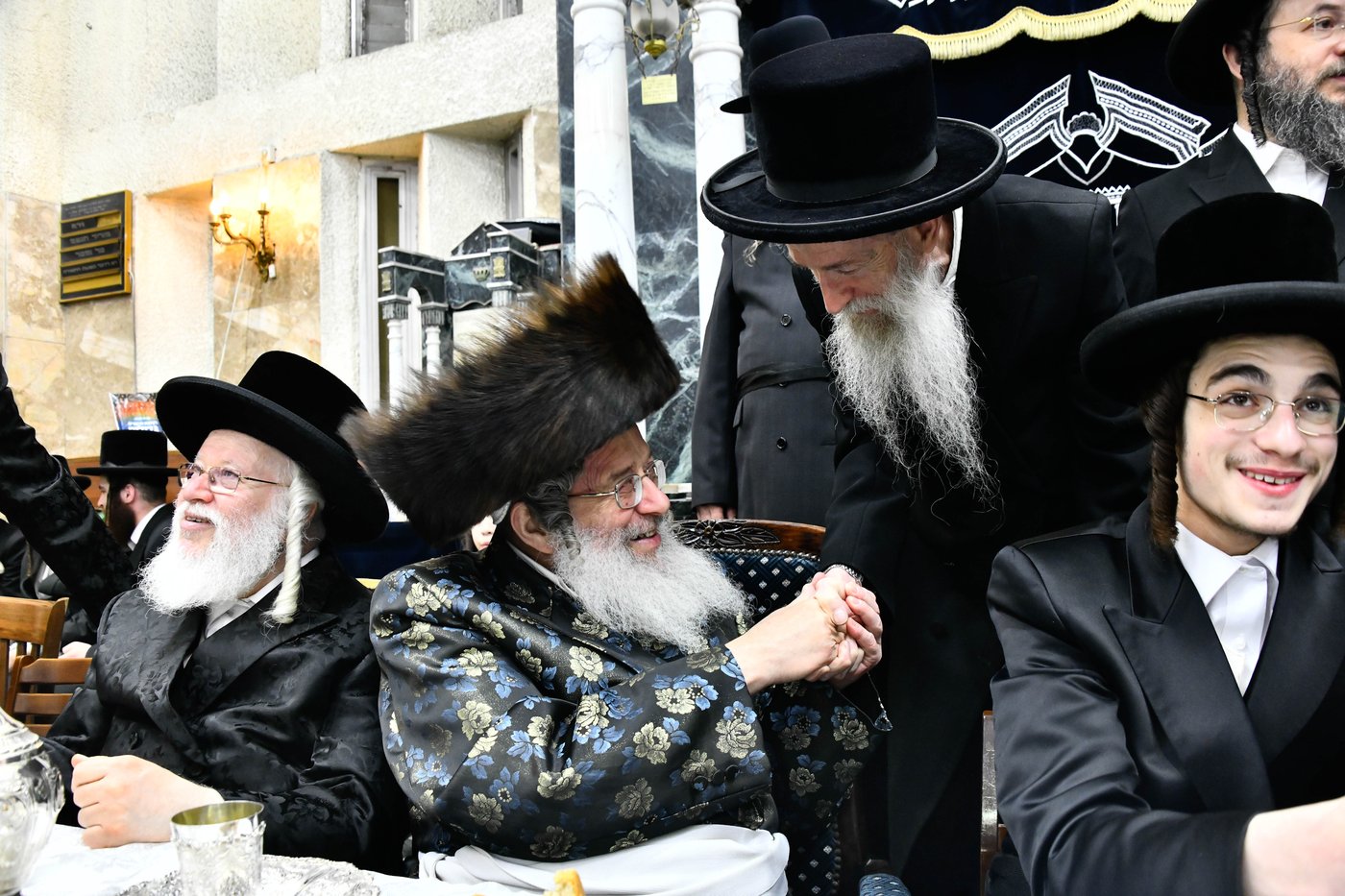 שמחת האירוסין בקרעטשניף י-ם - קומרנא