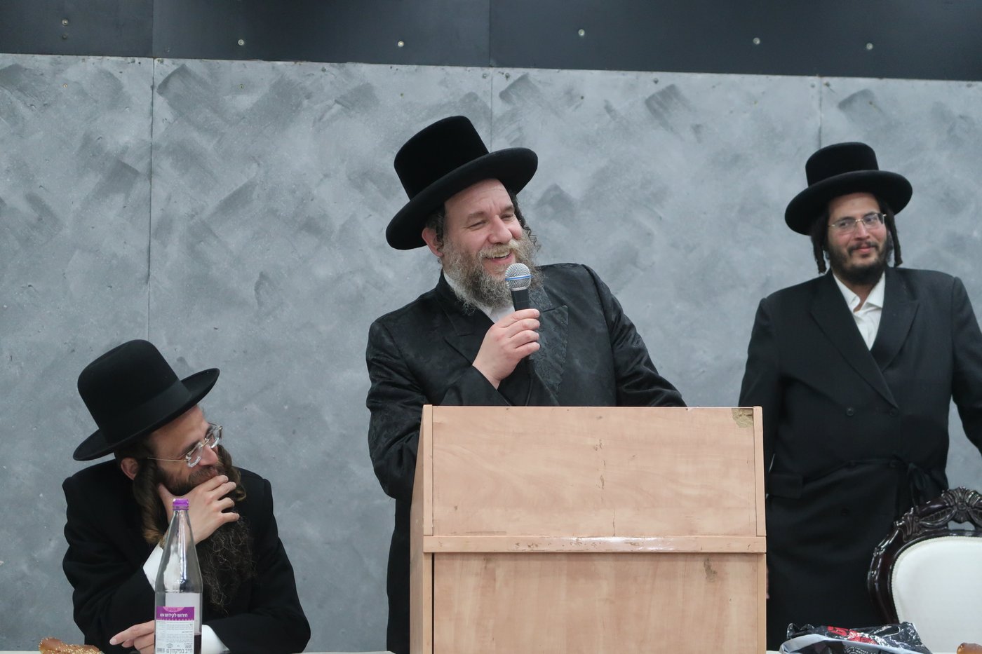 הרה"צ רבי יעקב מרדכי הגר בביקור בעמנואל 