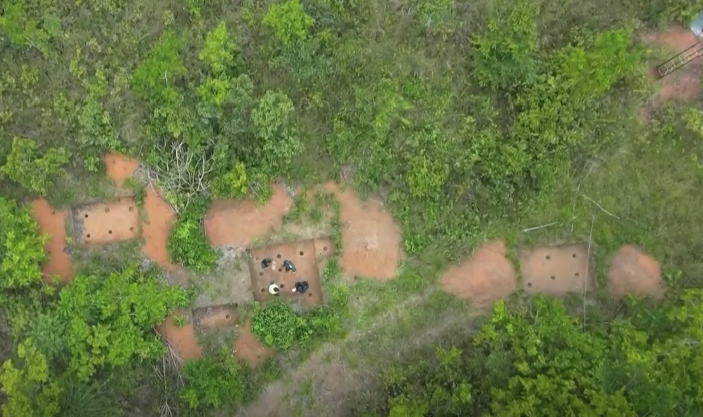 החפירות הארכיאולוגיות באמזונס