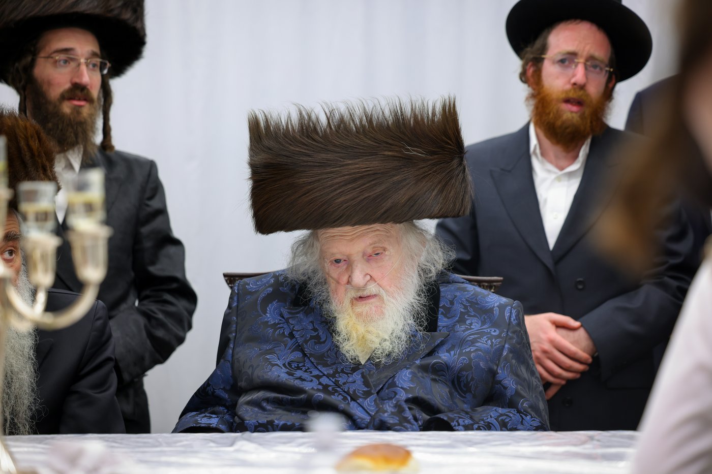 ערב ומוצאי שבת אצל הגר"מ שטרנבוך