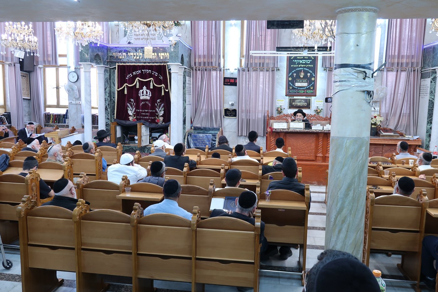 הגר"מ צדקה בשיעור במוסאיוף