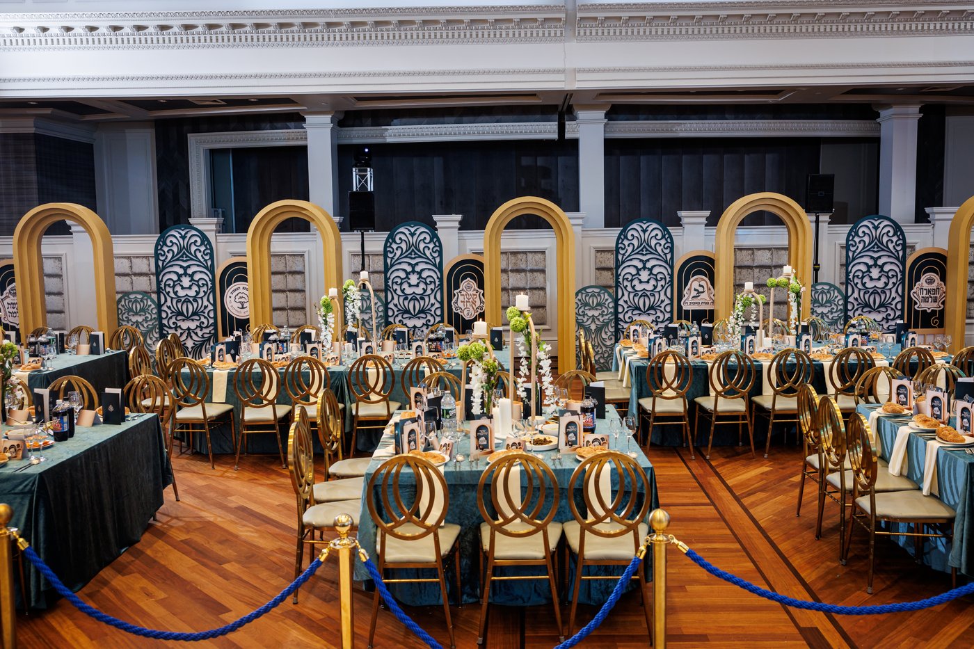 הדינרים בחצה"ק באבוב 45