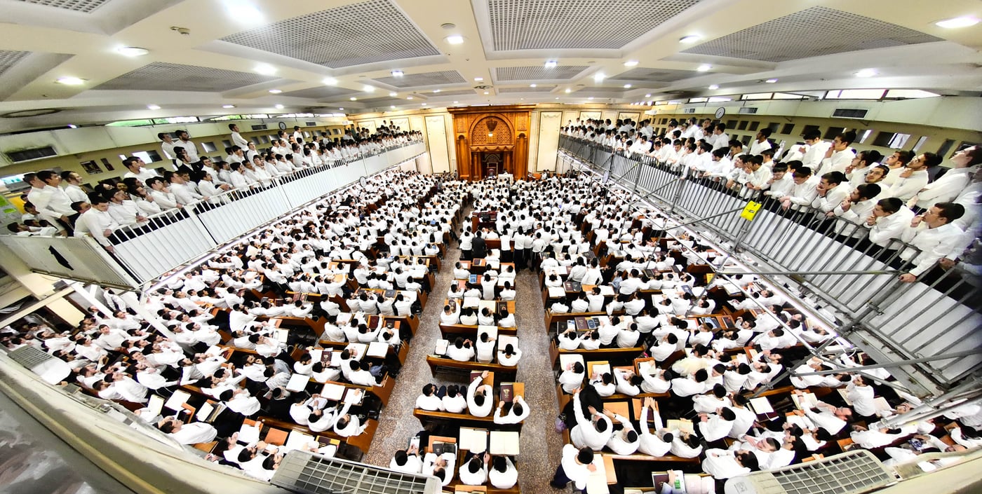 הגר"ד לנדו בשיחה בישיבת פוניבז'