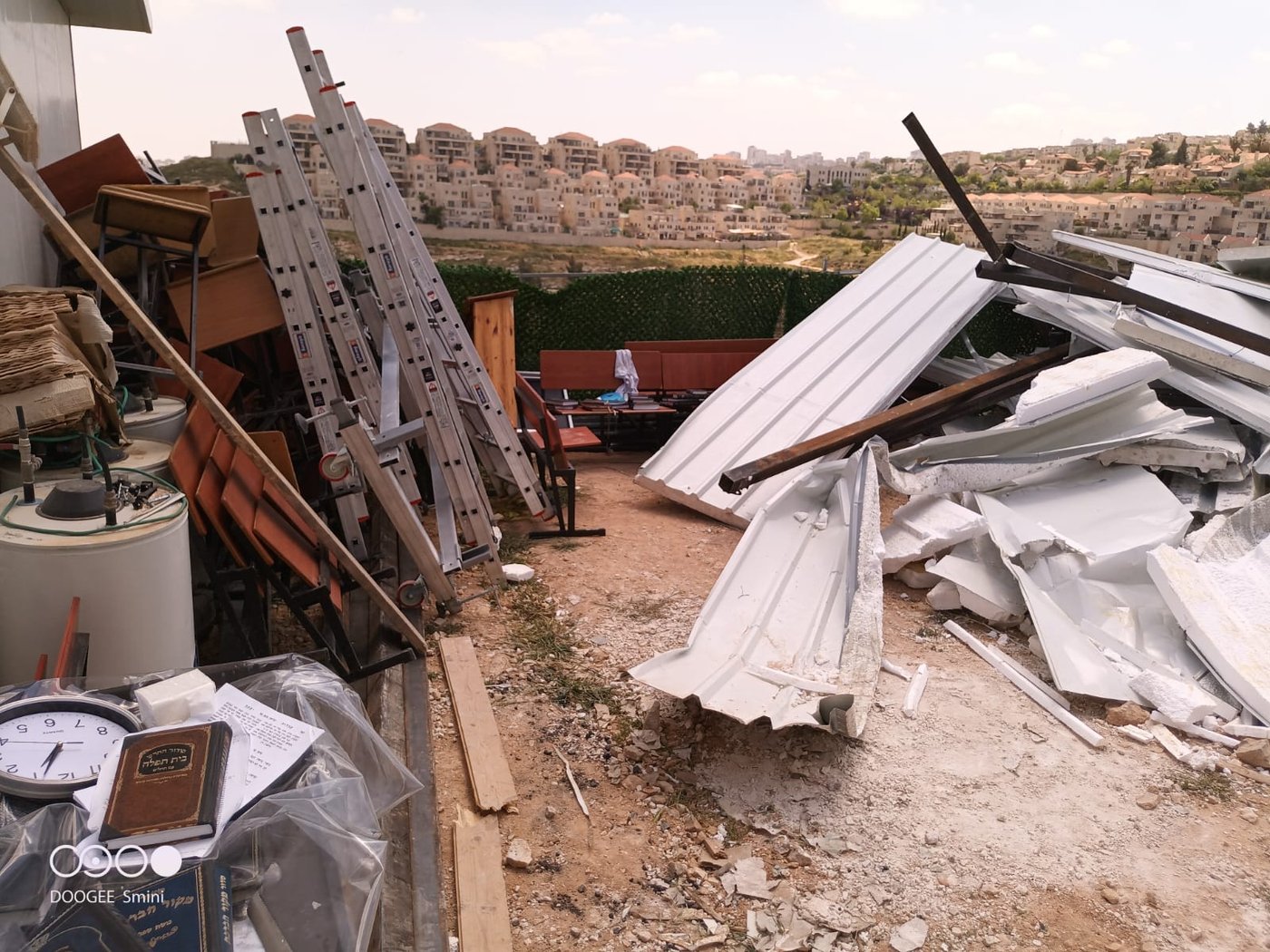 הריסת הישיבה בנווה יעקב