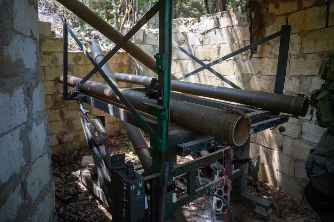 כוחות יחידת האלפינסטים משמידים תשתיות טרור