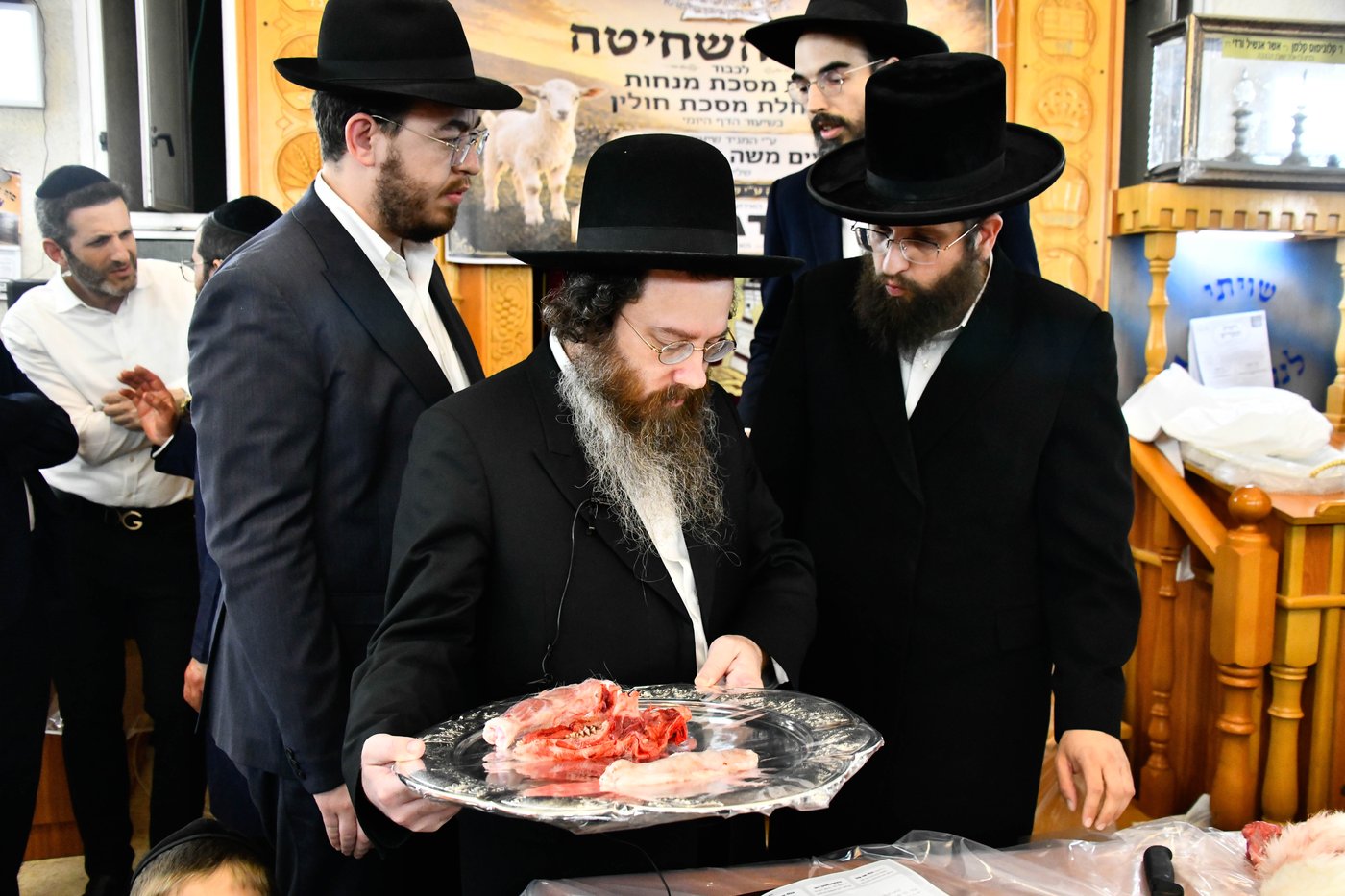 מעמד שחיטת גדי בבני ברק