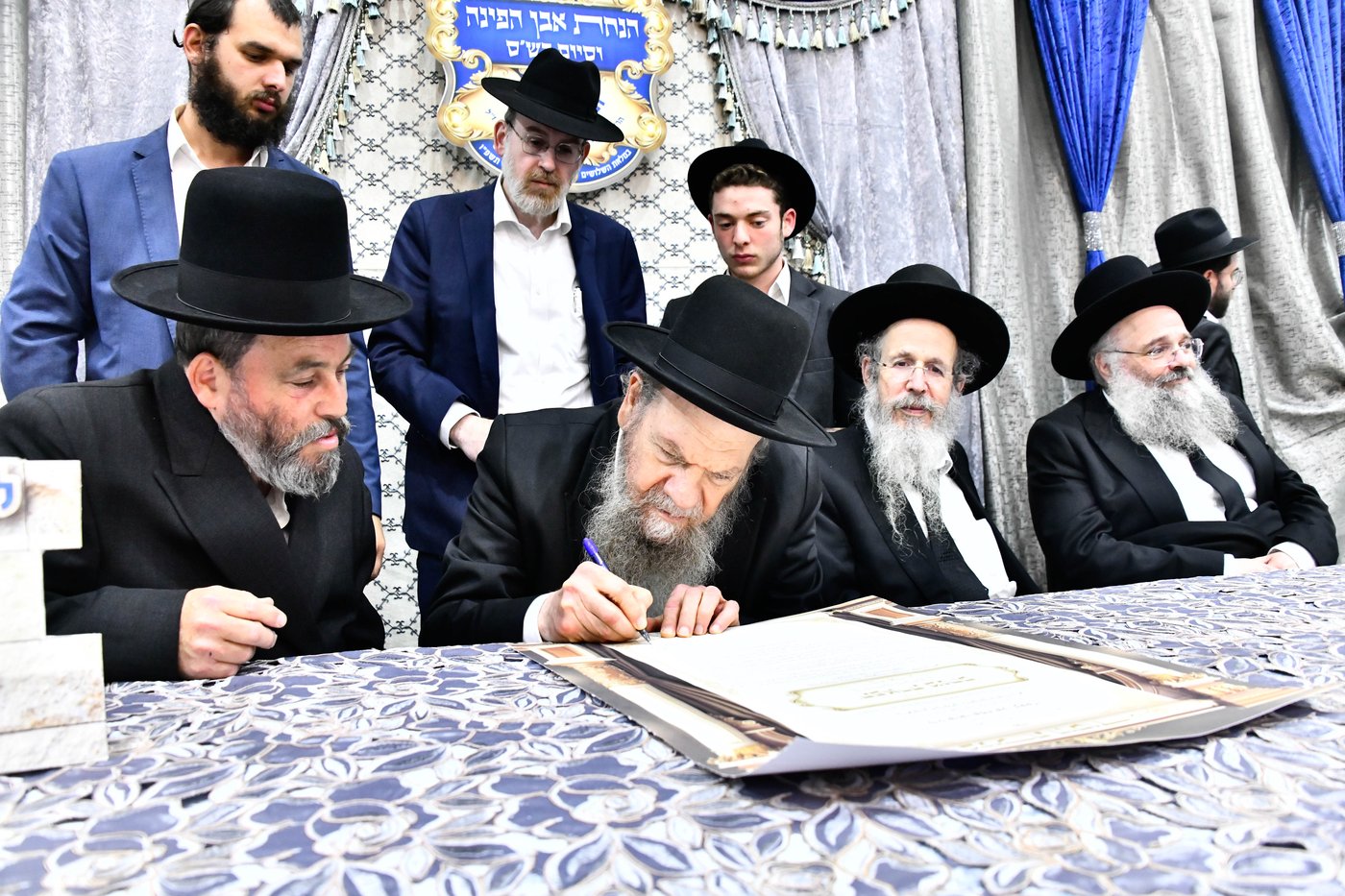 הנחת אבן הפינה לזכרו של הרב לרר ז"ל