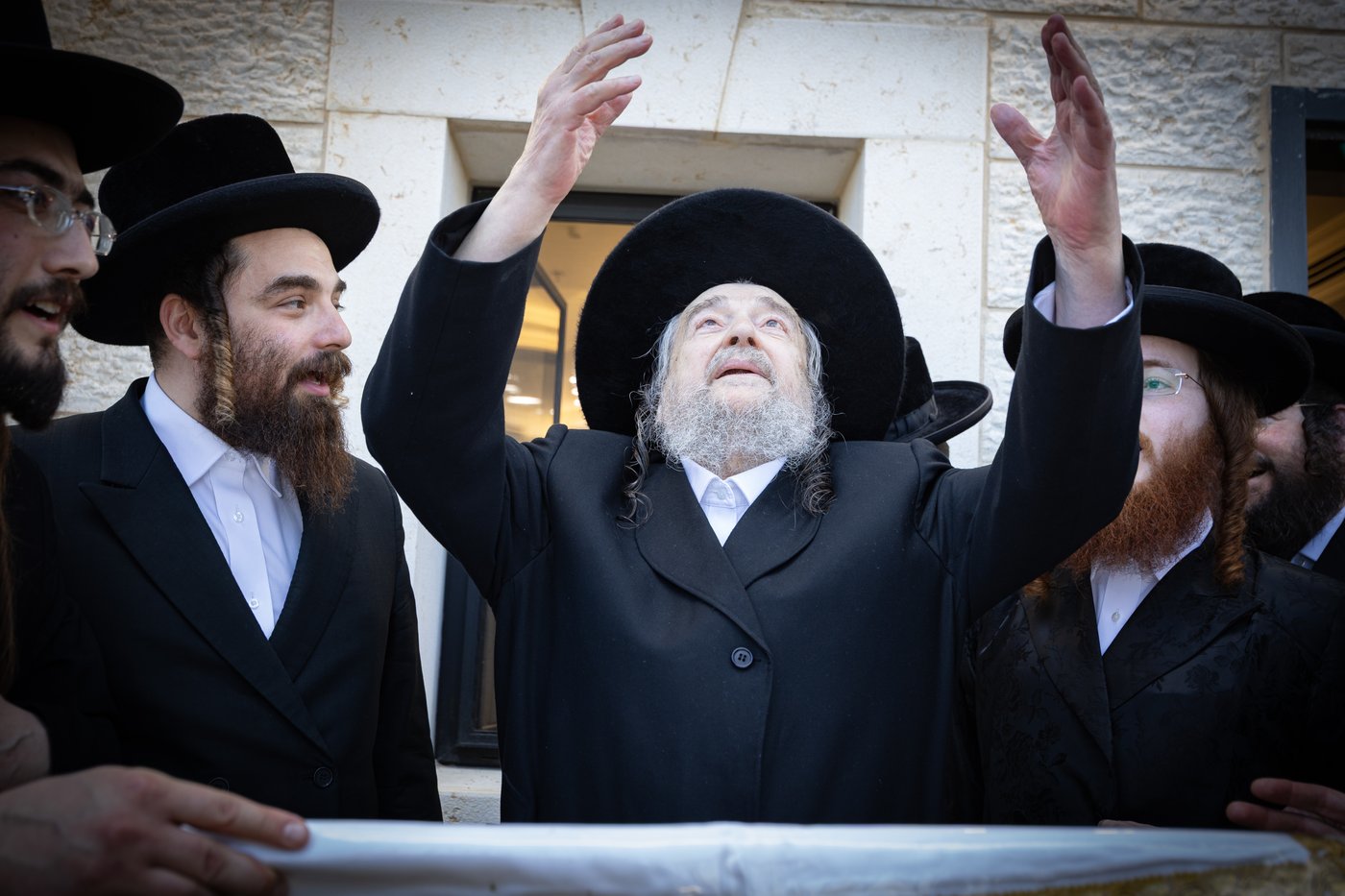 הגרי"מ שכטר בצפון