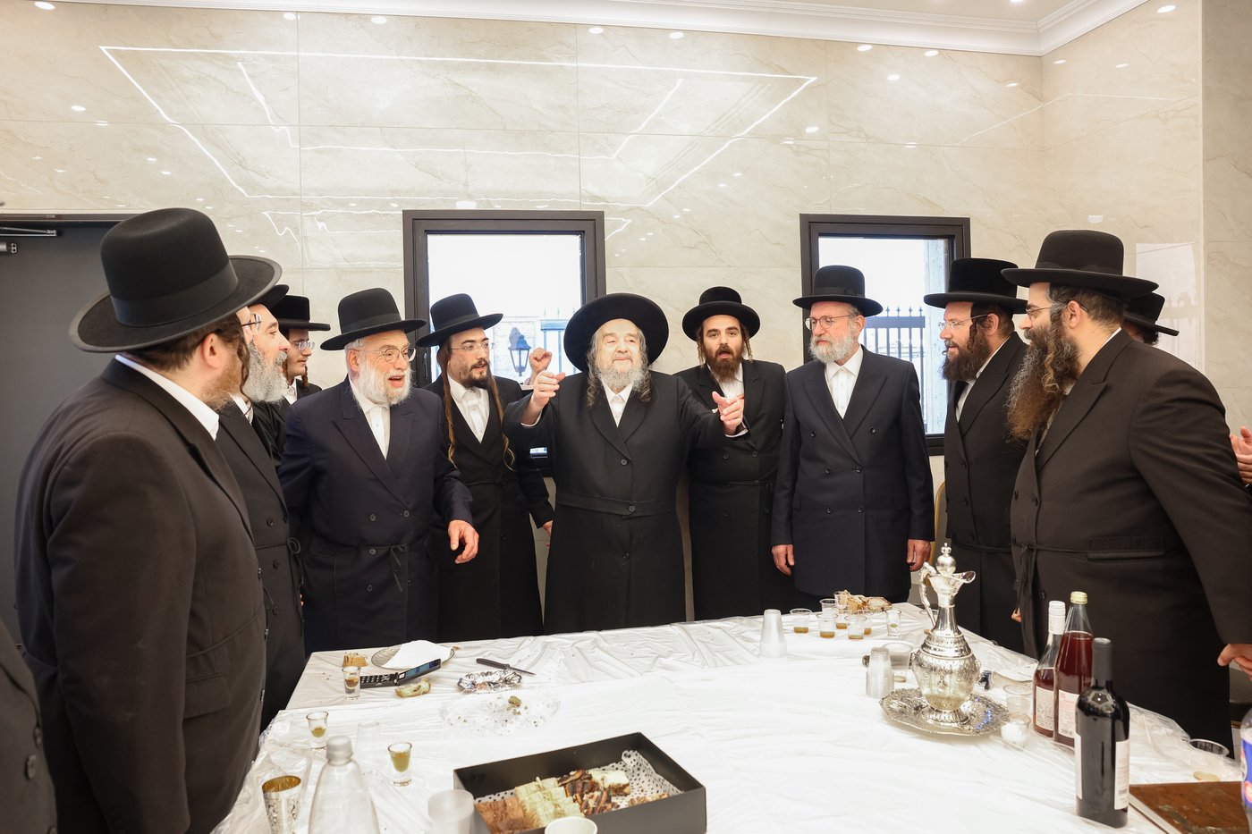 הגרי"מ שכטר בצפון