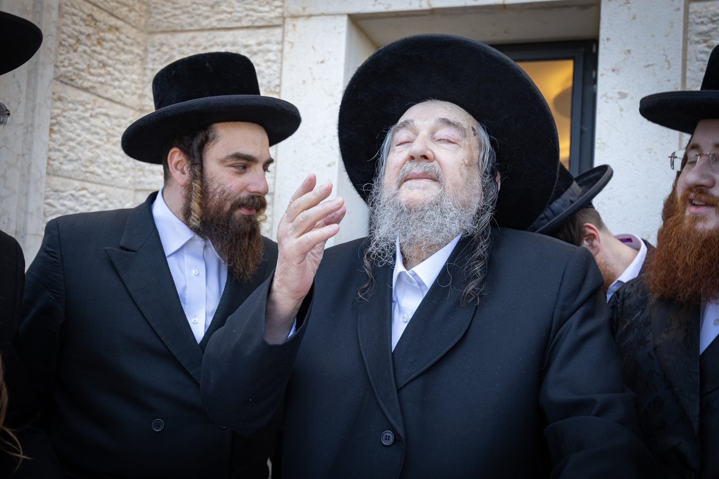 הגרי"מ שכטר בצפון