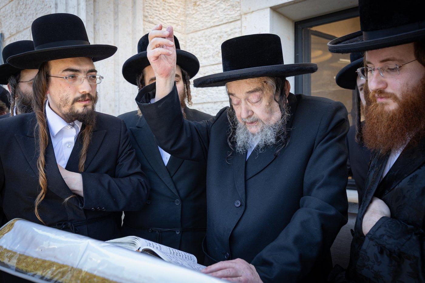 הגרי"מ שכטר בצפון