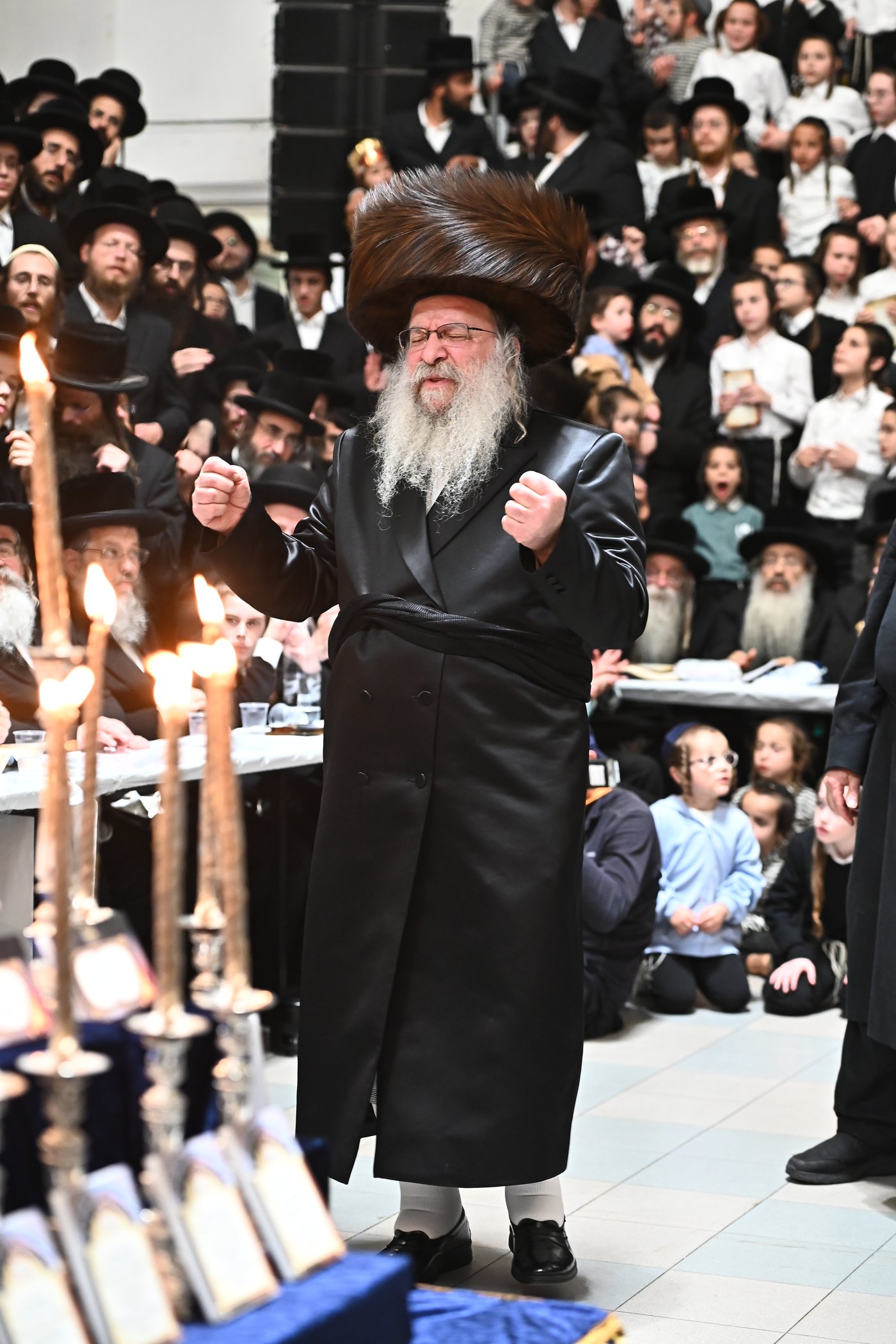 ל"ג בעומר בחצה"ק נדבורנה
