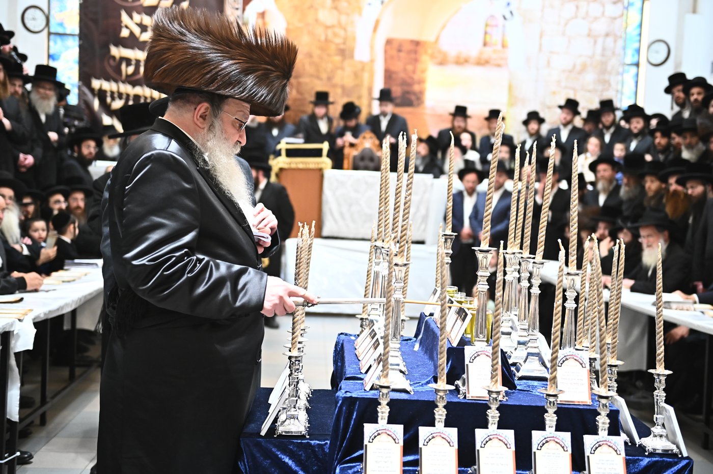 ל"ג בעומר בחצה"ק נדבורנה