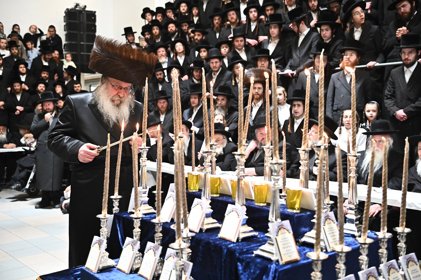 ל"ג בעומר בחצה"ק נדבורנה