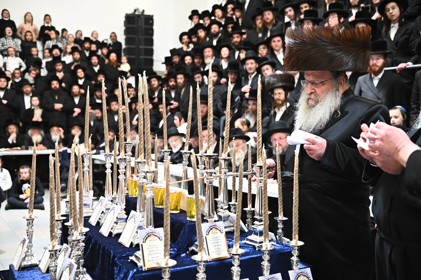 ל"ג בעומר בחצה"ק נדבורנה