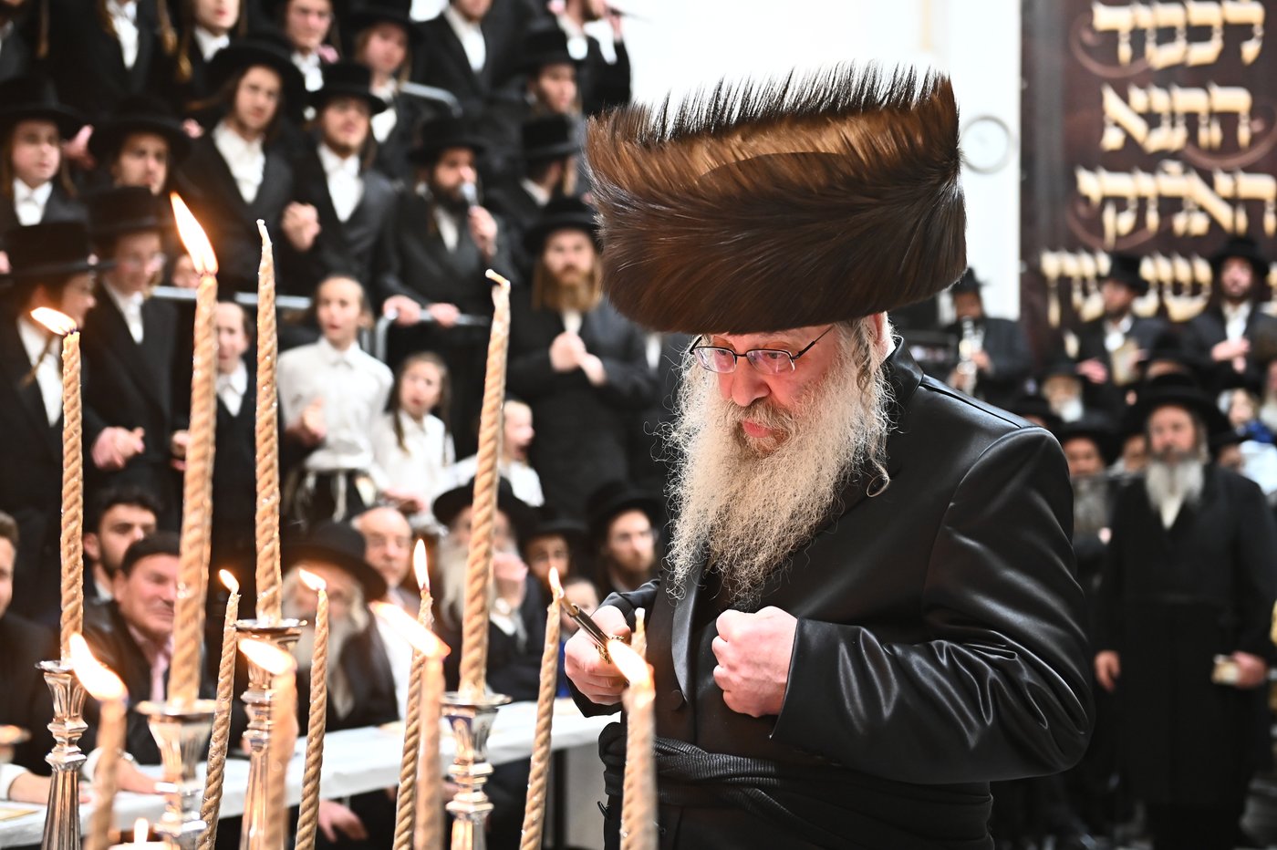 ל"ג בעומר בחצה"ק נדבורנה
