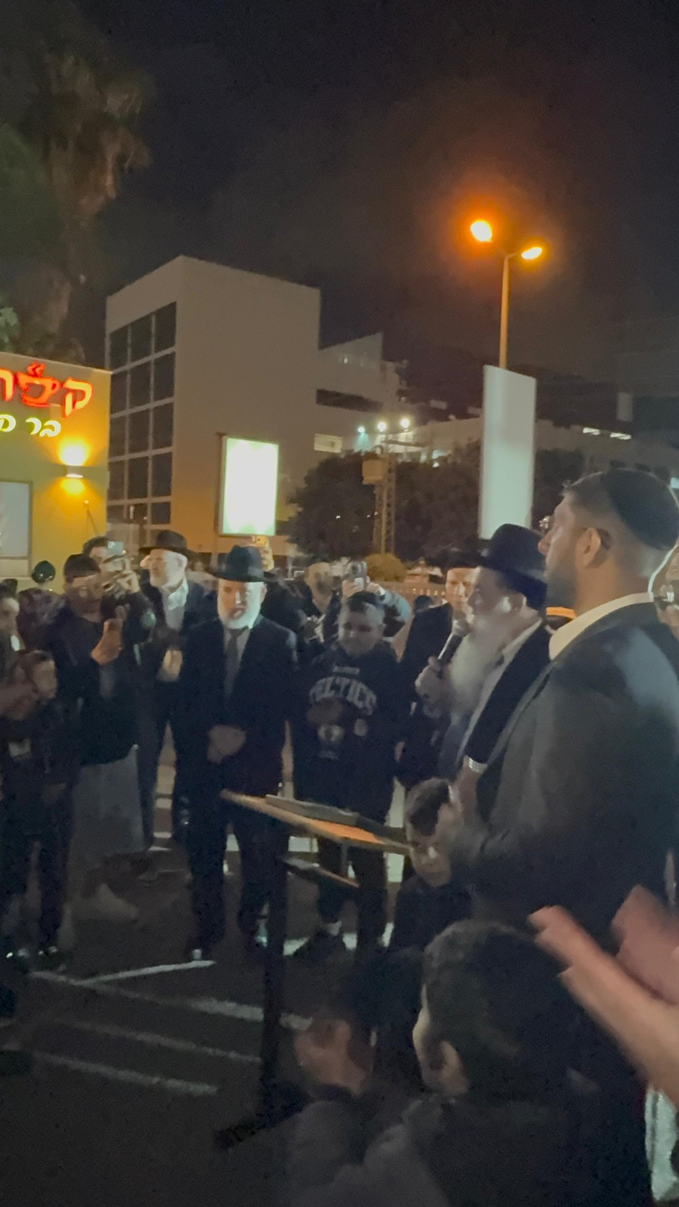 מעמדי ההדלקה של הרב יגאל כהן לכבוד רשב"י