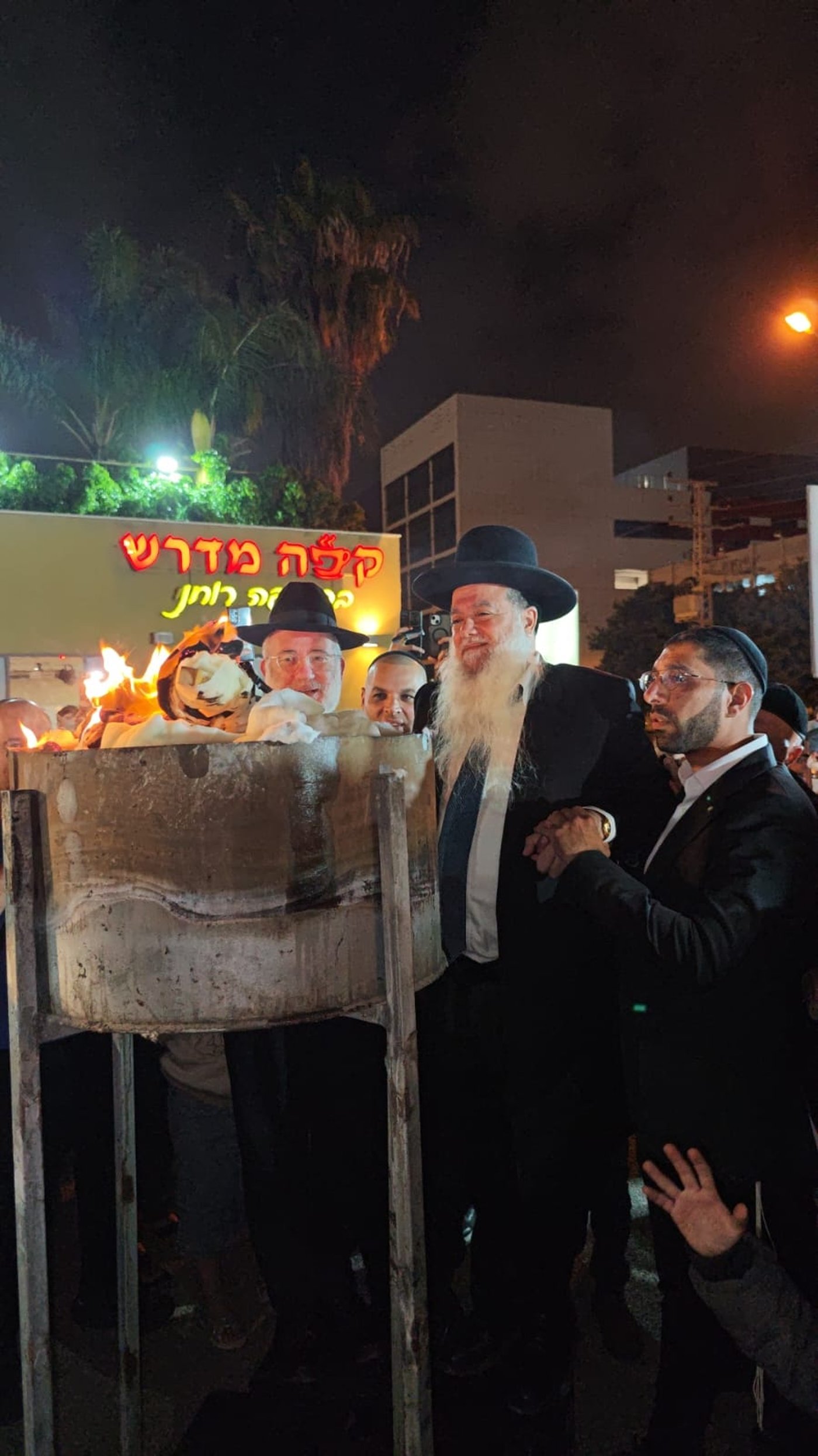 מעמדי ההדלקה של הרב יגאל כהן לכבוד רשב"י