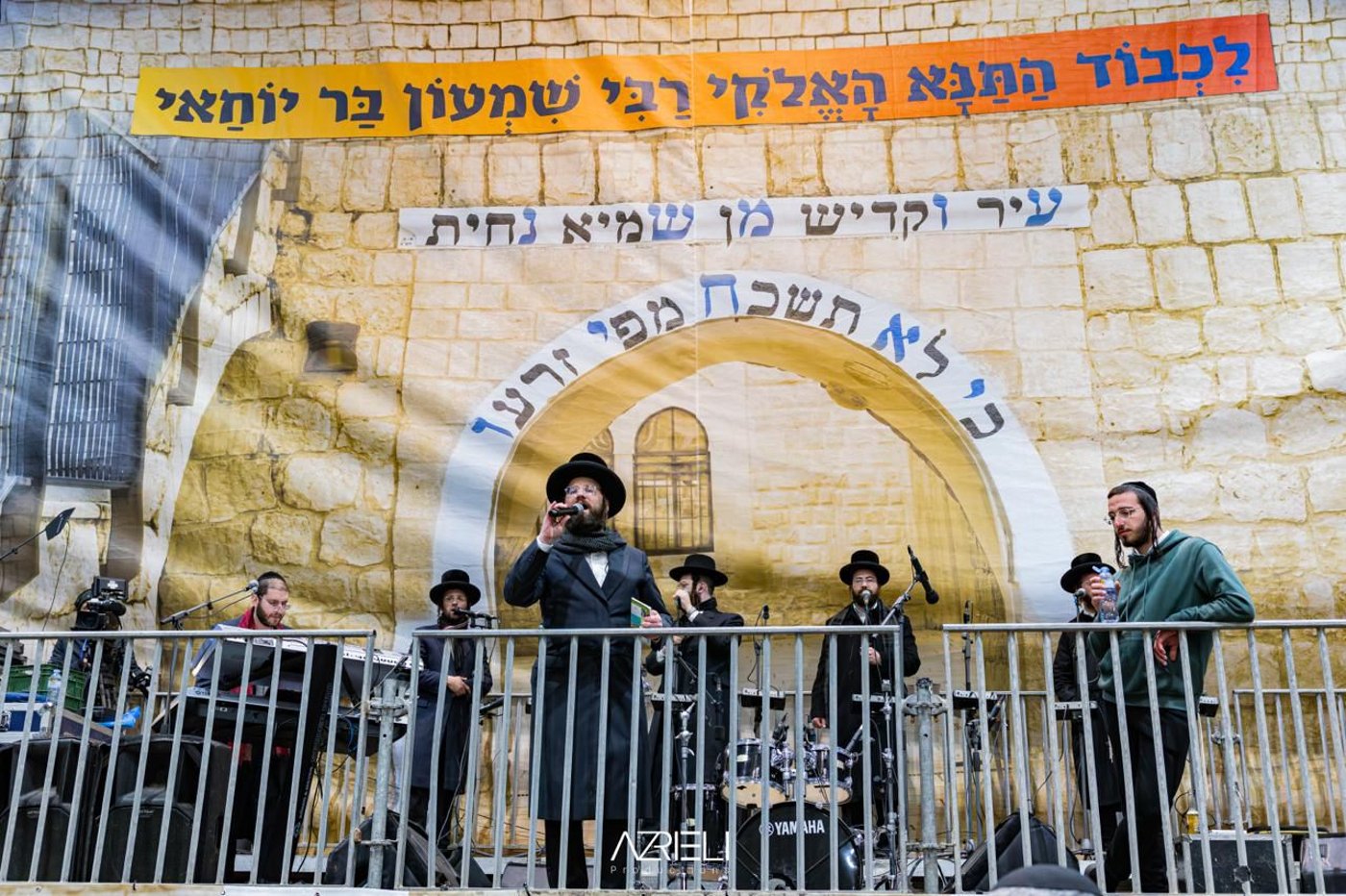 הגרש"מ עמאר בהדלקה ל"ג בעומר