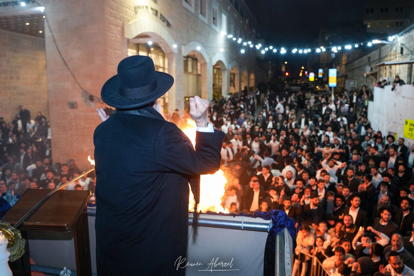 הר ראובן אלבז בהדלקה בישיבת אור החיים