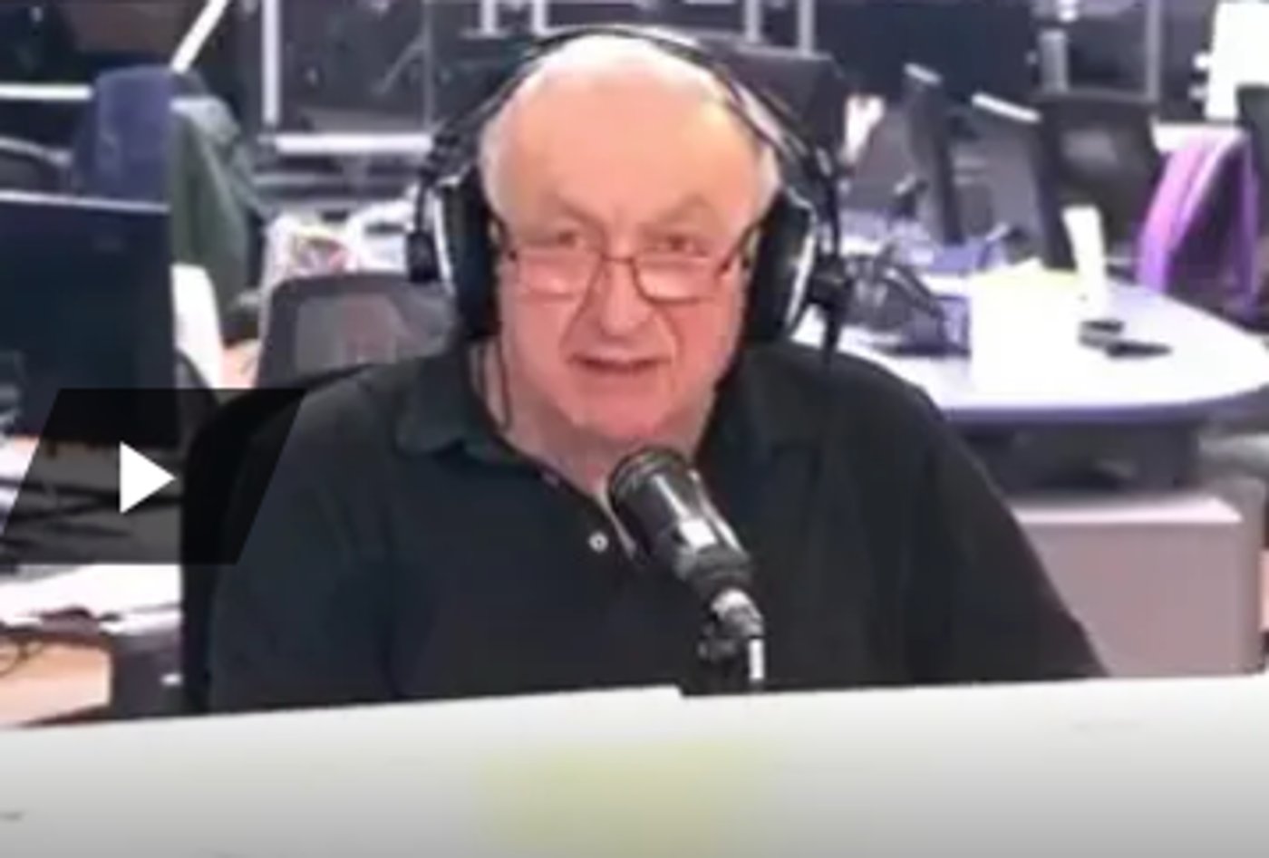 אריה גולן, הבוקר
