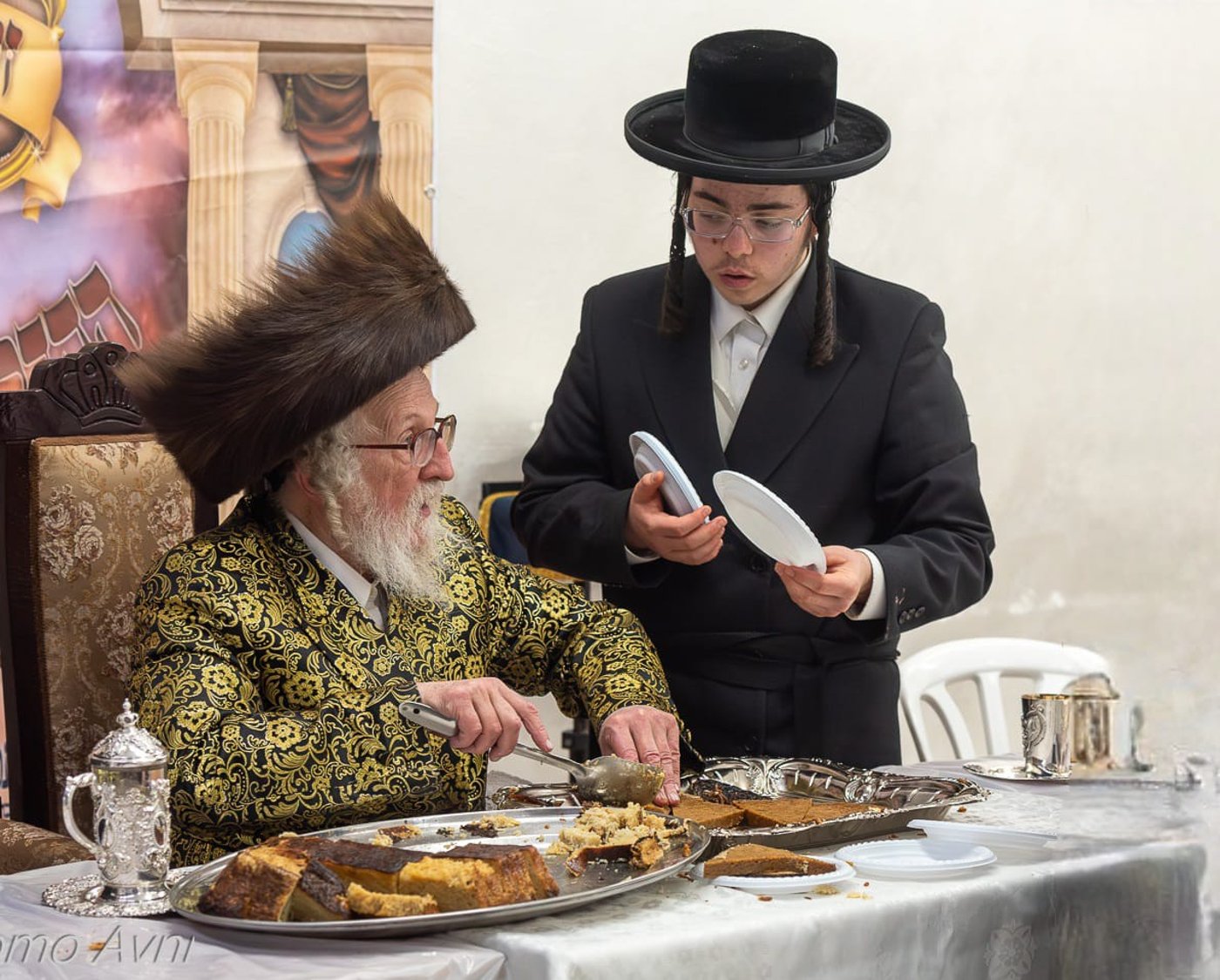 ל"ג בעומר בחצה"ק זלאטשוב