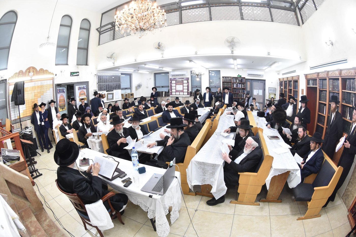 ל"ג בעומר בחצה"ק אשלג