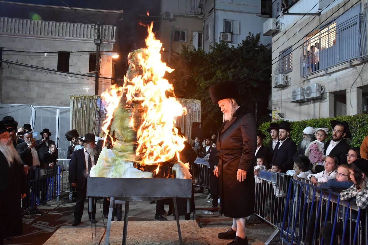 ל"ג בעומר בחצה"ק אשלג