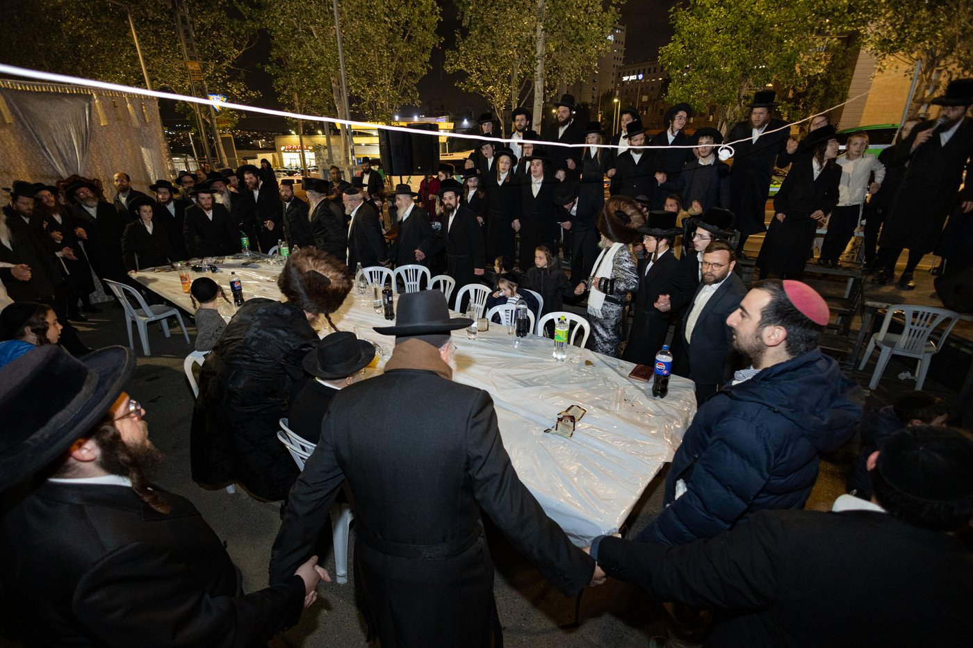 ל"ג בעומר בחצה"ק סטרופקוב