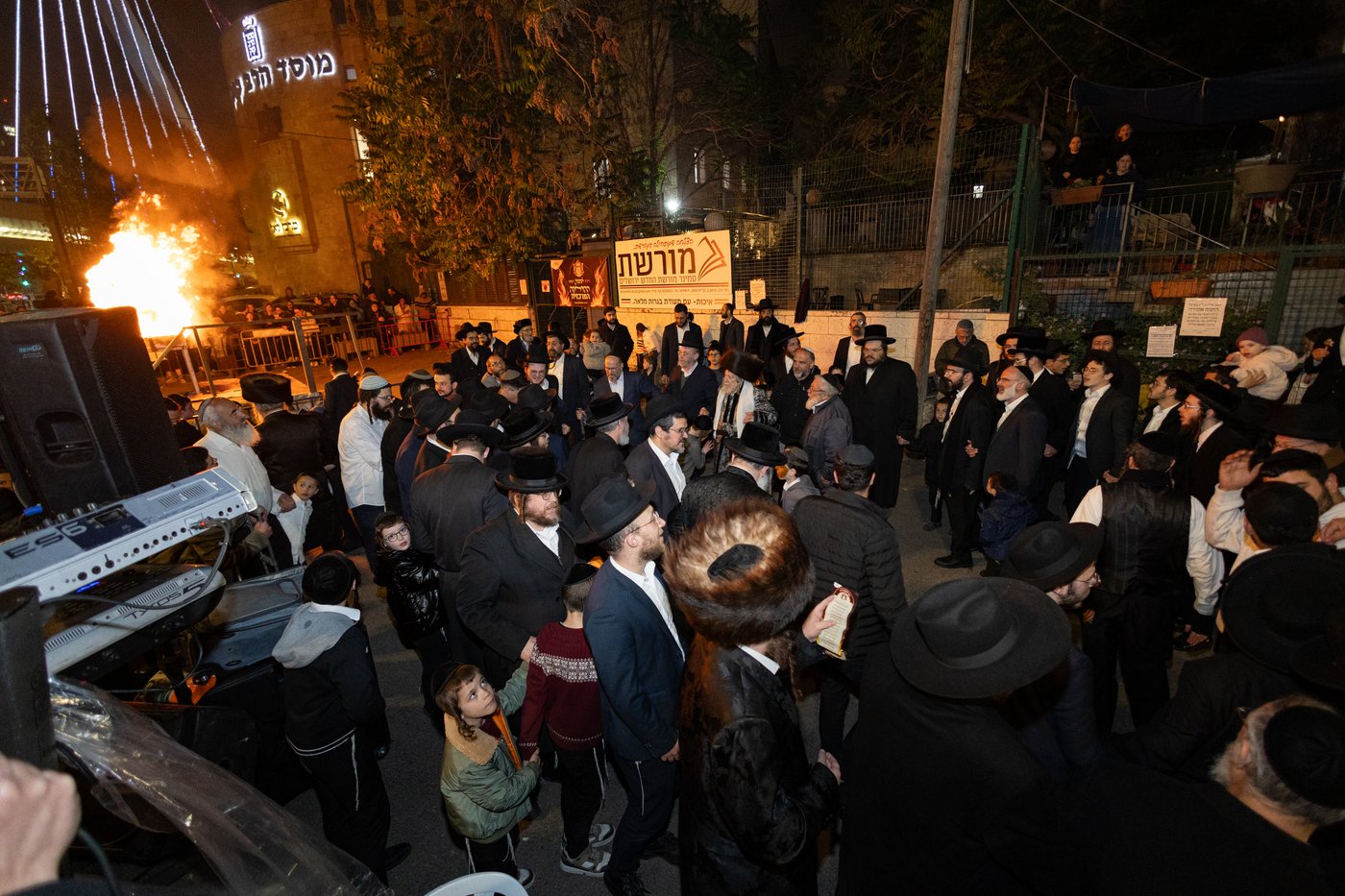 ל"ג בעומר בחצה"ק סטרופקוב