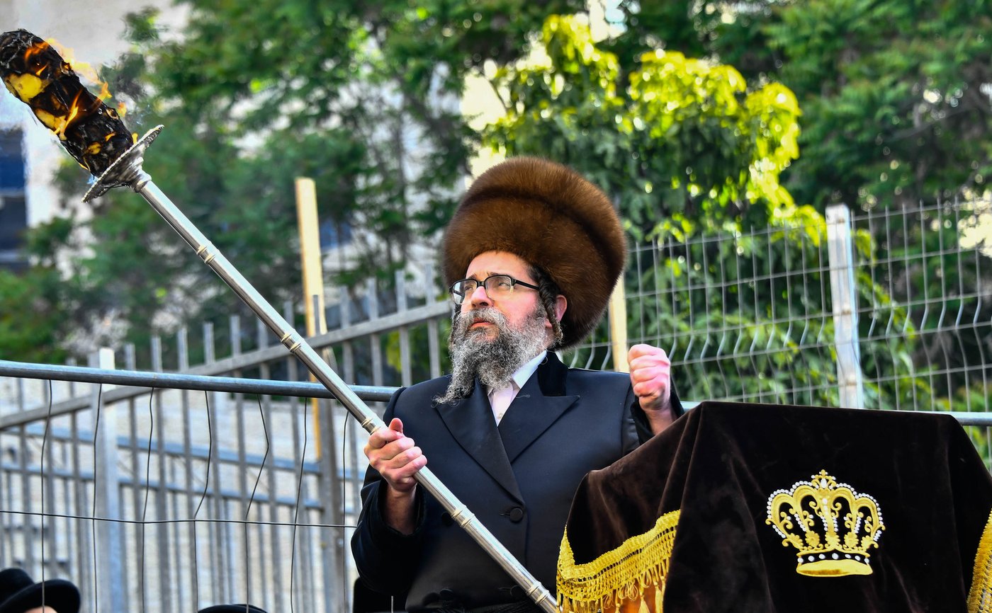 ל"ג בעומר בחצה"ק סקולען ירושלים
