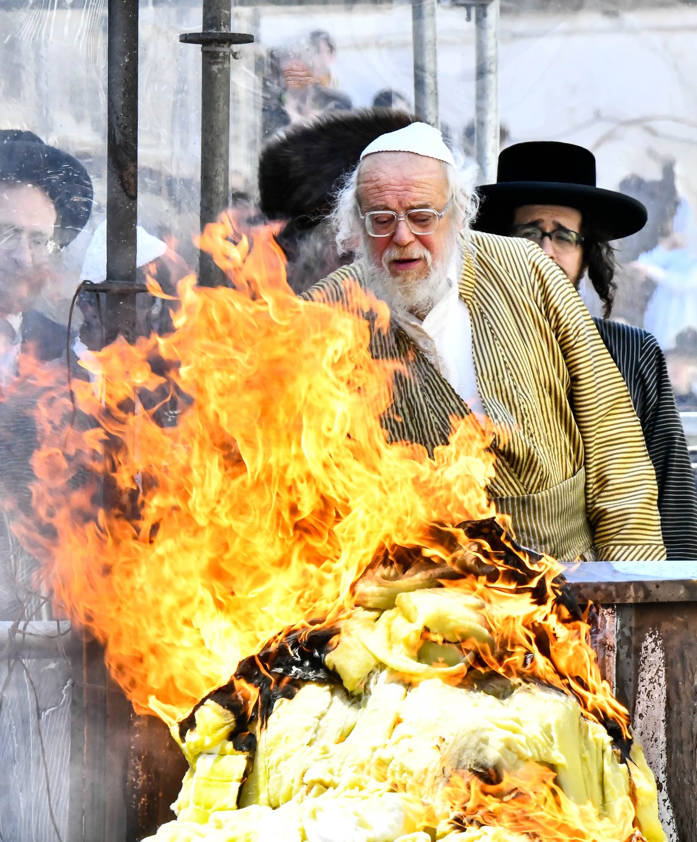 ל"ג בעומר בחצה"ק תולדות אהרן