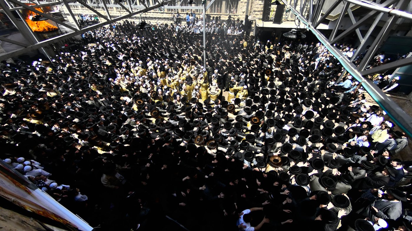 ל"ג בעומר בחצה"ק תולדות אהרן