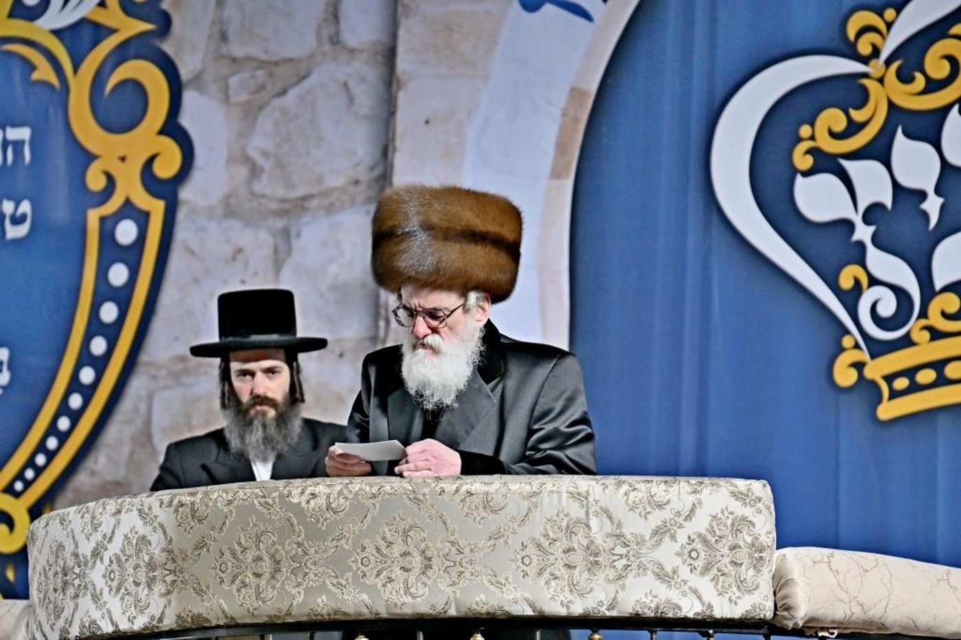 ל"ג בעומר בחצה"ק ויזניץ