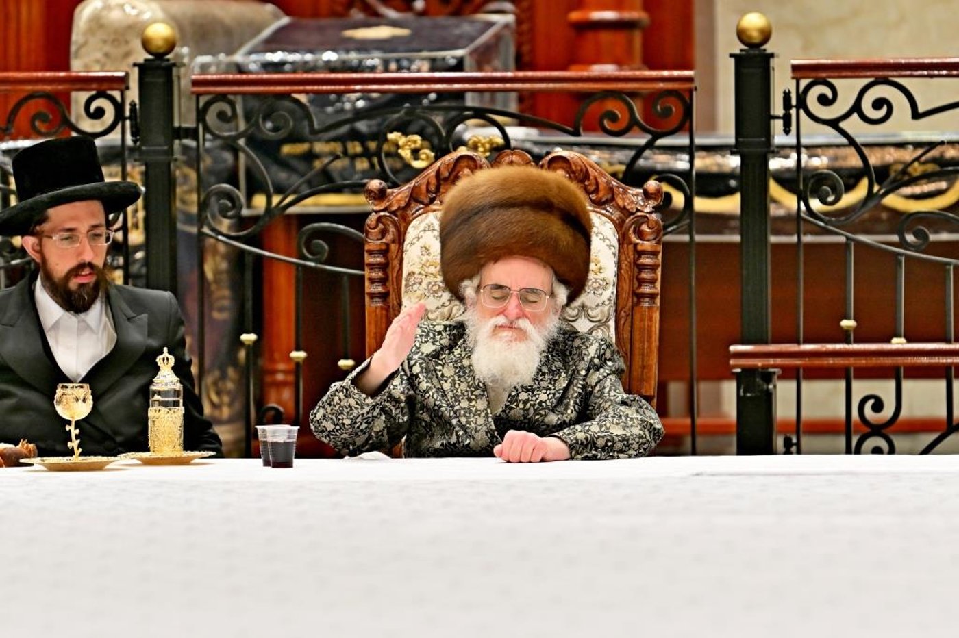 ל"ג בעומר בחצה"ק ויזניץ