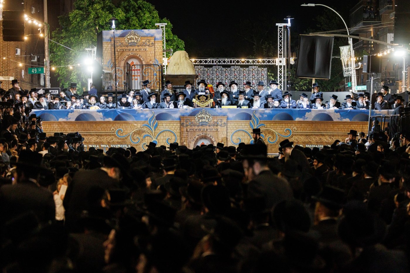 ל"ג בעומר בחצה"ק באבוב 45