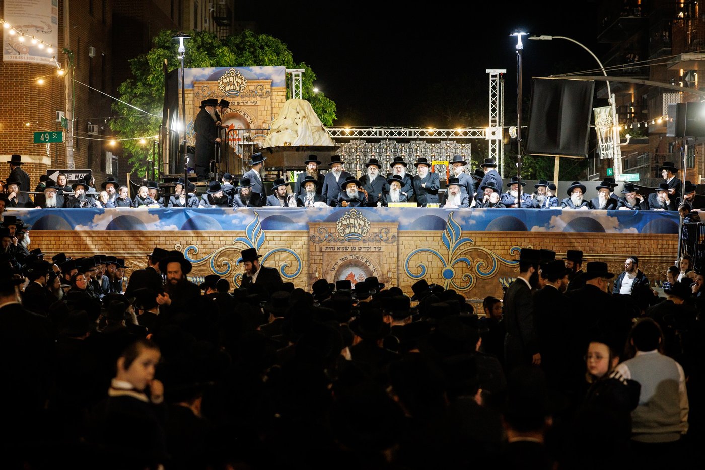 ל"ג בעומר בחצה"ק באבוב 45