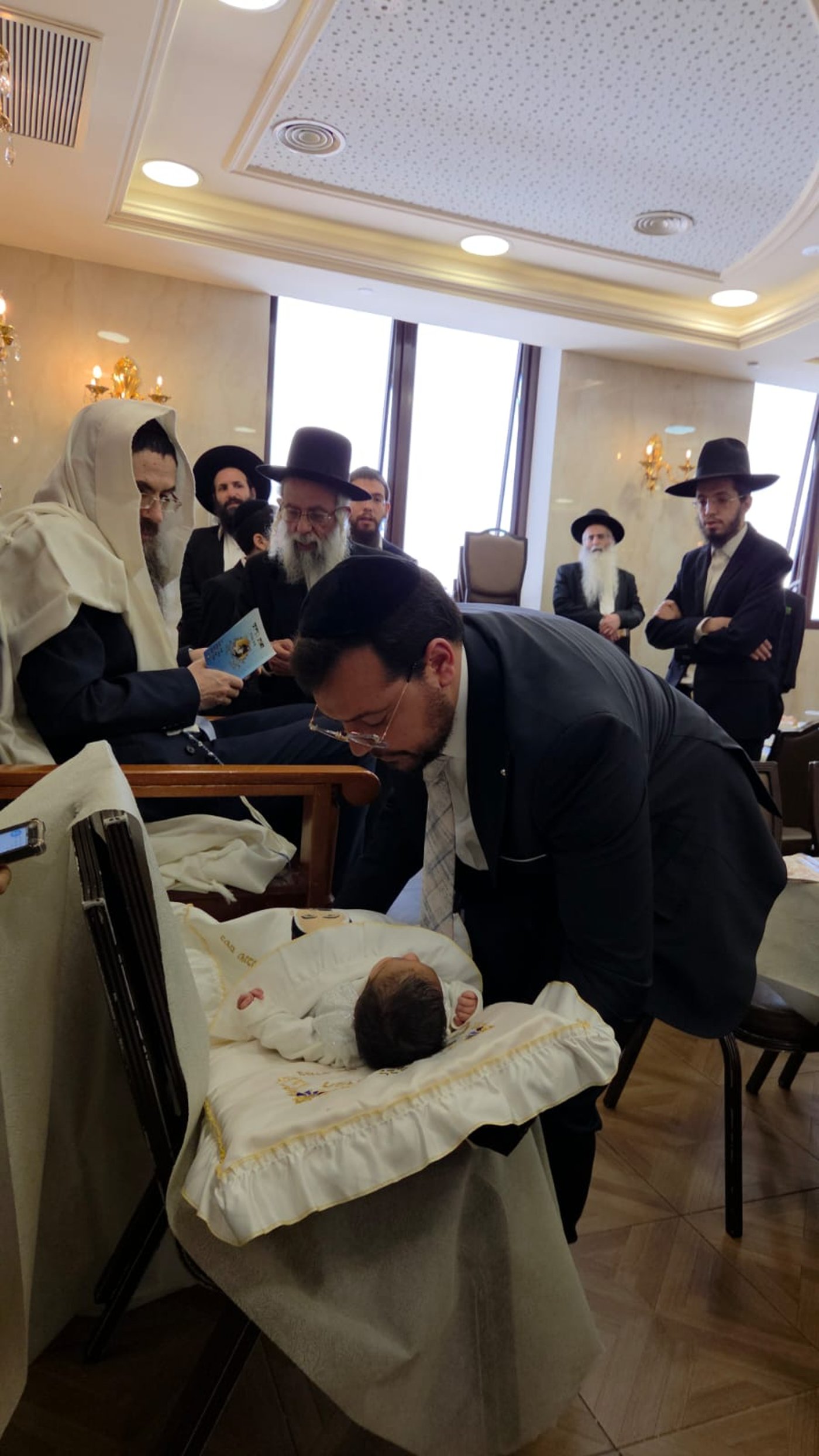 שמחת הברית בבית משפחת מאזוז