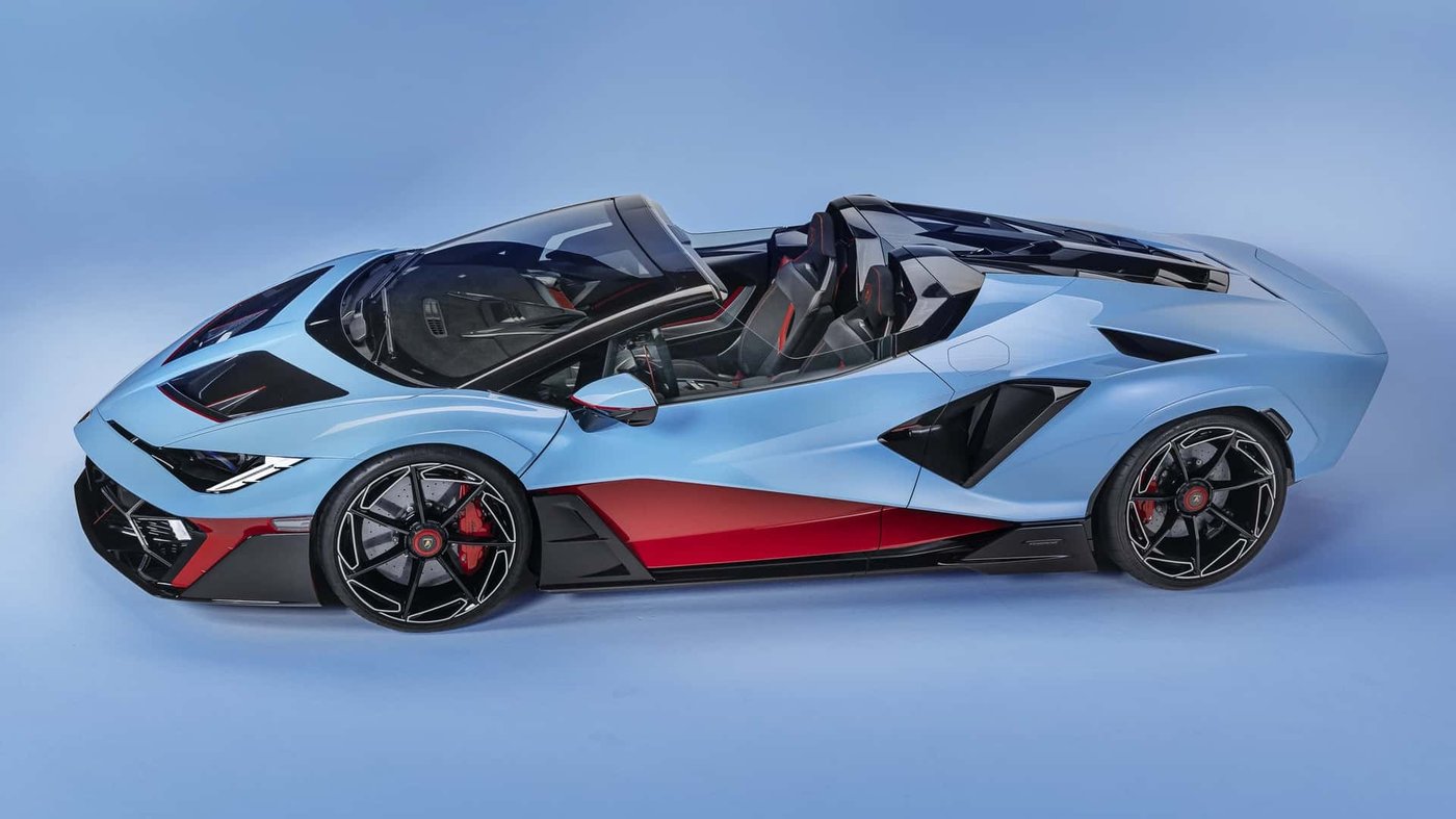 ה-Fenomeno Roadster 