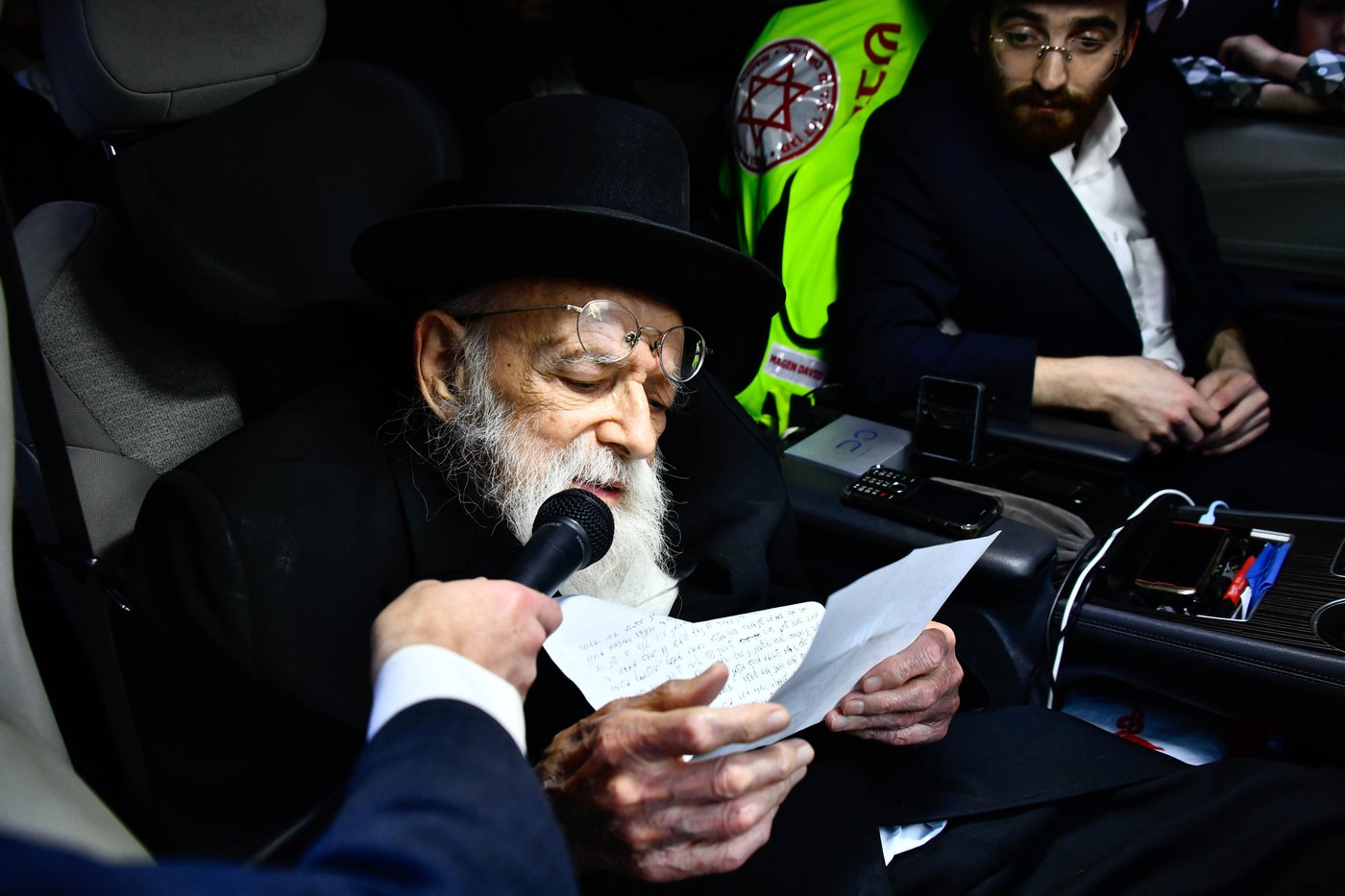 מסע הלוויית הגאון רבי דוד שמידל זצ"ל 