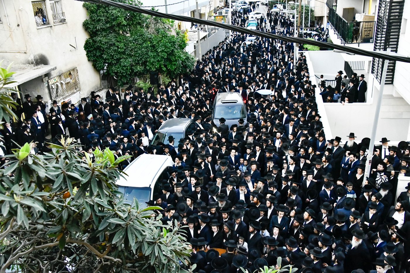 מסע הלוויית הגאון רבי דוד שמידל זצ"ל 