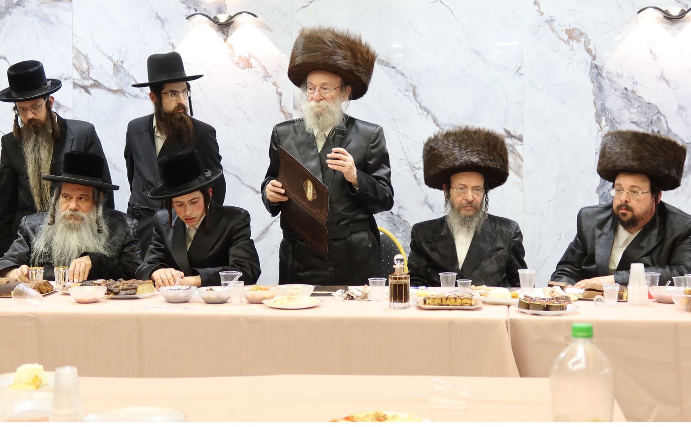 אירוסי נכדת גאב"ד זוועהיל