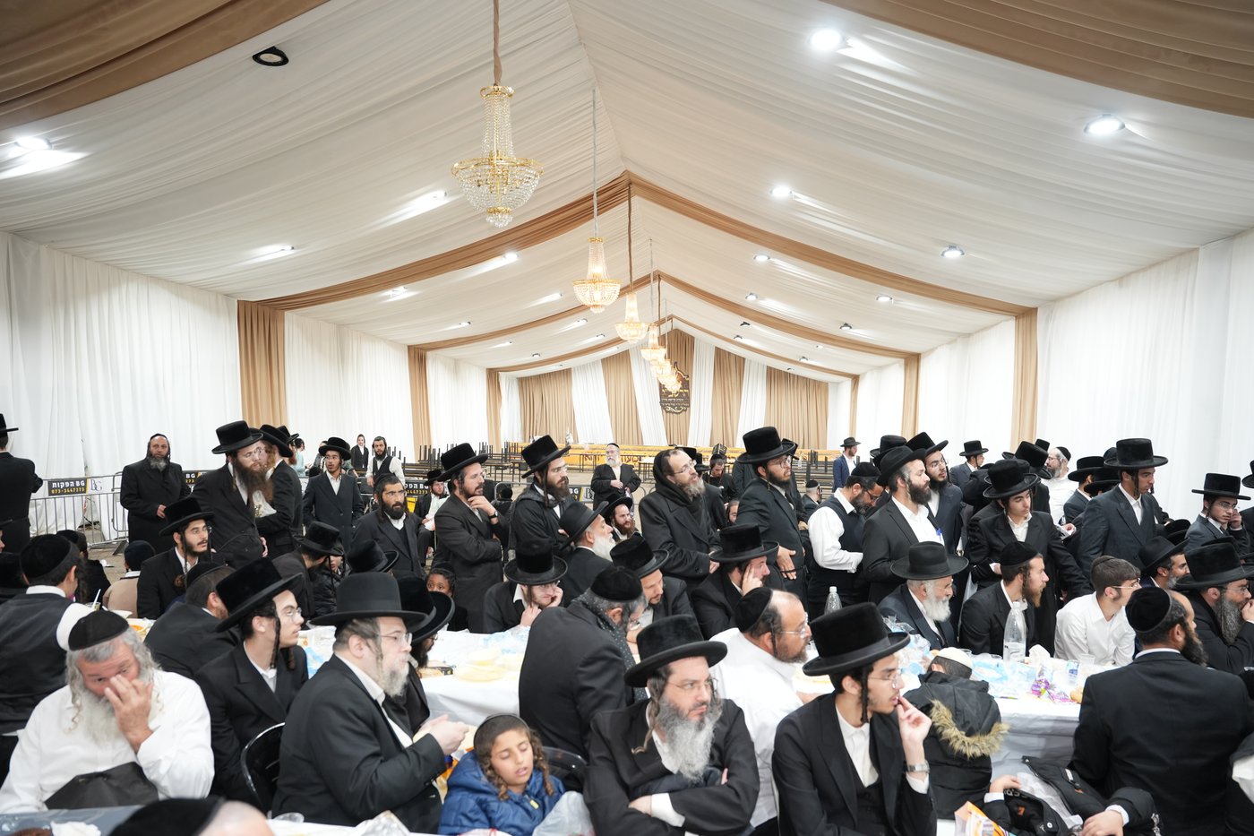 הגה"צ רבי יצחק לעזער במירון
