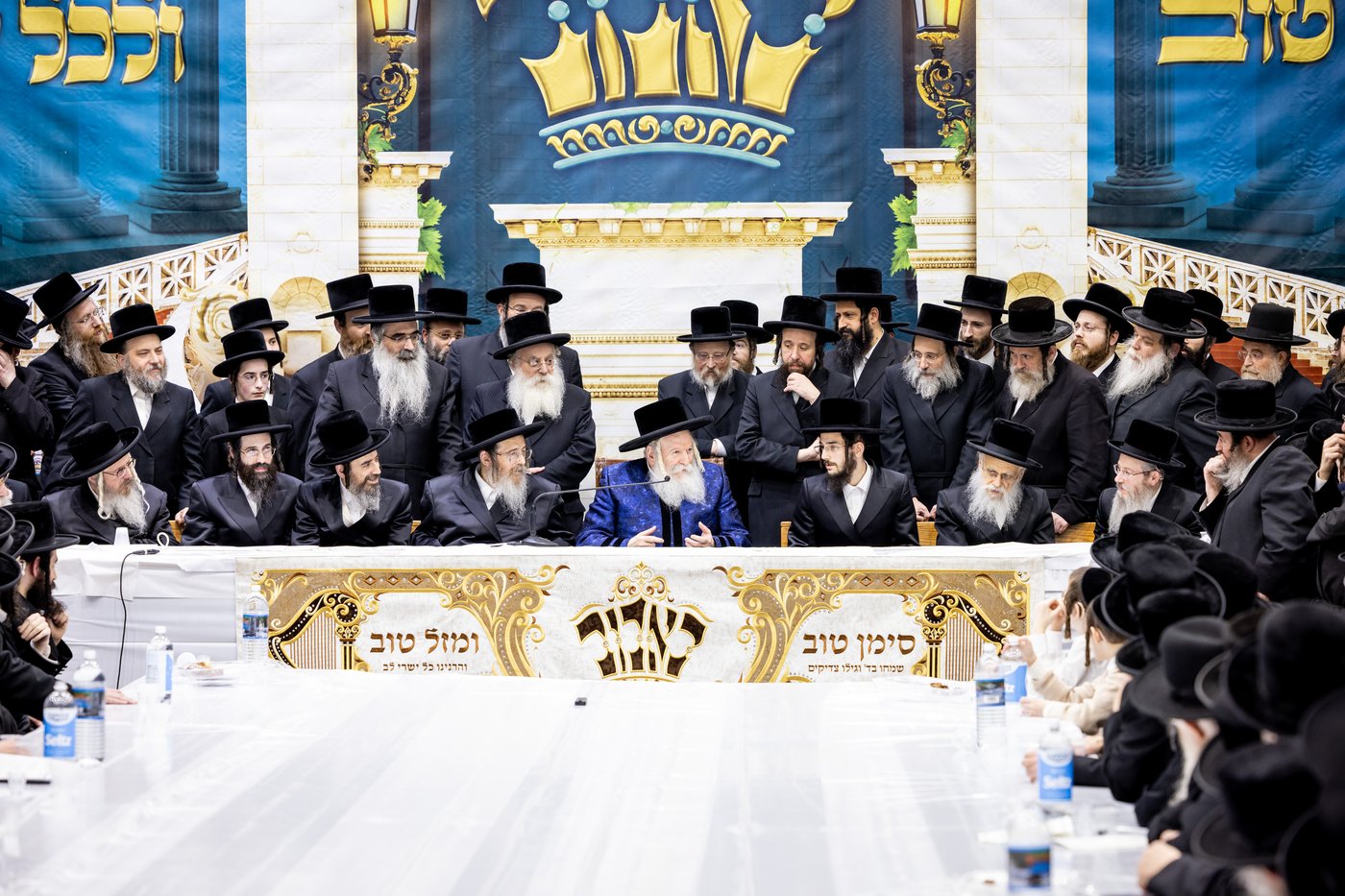 שמחת אירוסי נכדת האדמו"ר מבאבוב