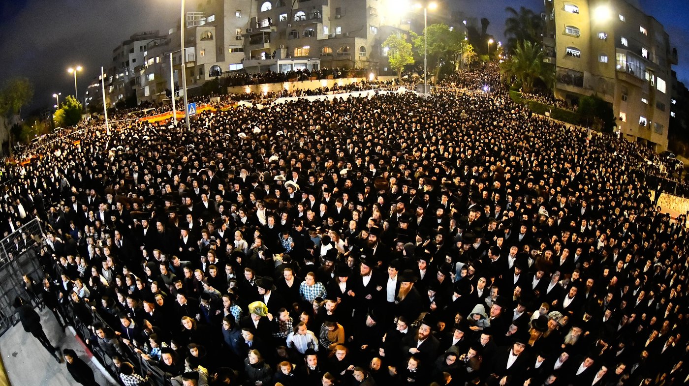 ל"ג בעומר בחצה"ק רחמסטריווקא