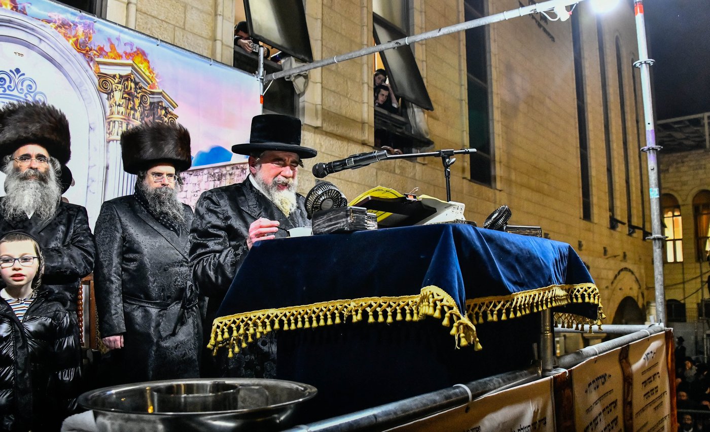 ל"ג בעומר בחצה"ק רחמסטריווקא