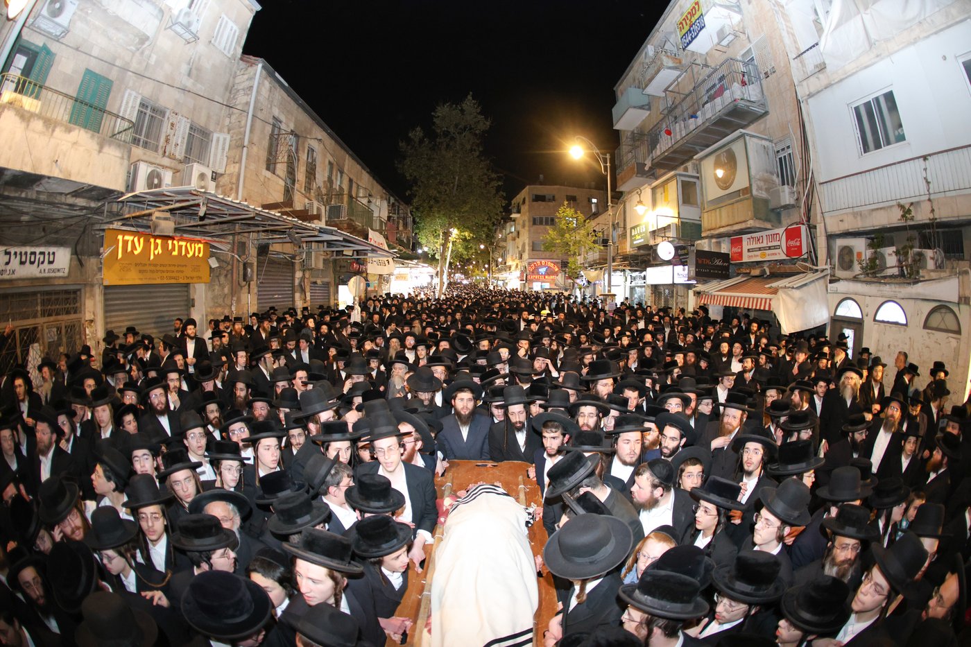 מסע הלויית הגאון רבי דוד שמידל זצ"ל בירושלים