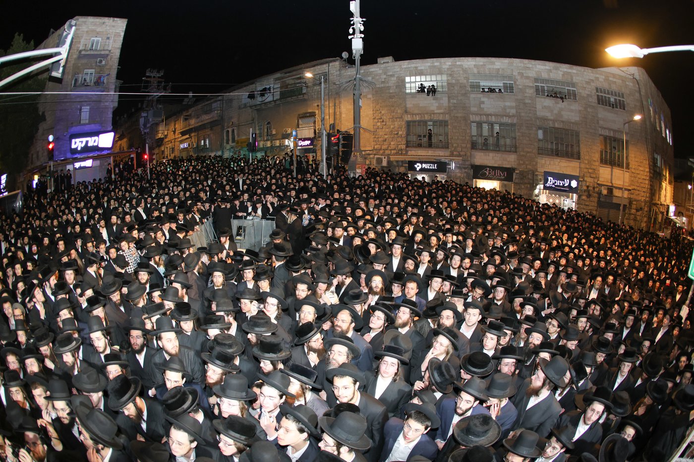 מסע הלויית הגאון רבי דוד שמידל זצ"ל בירושלים